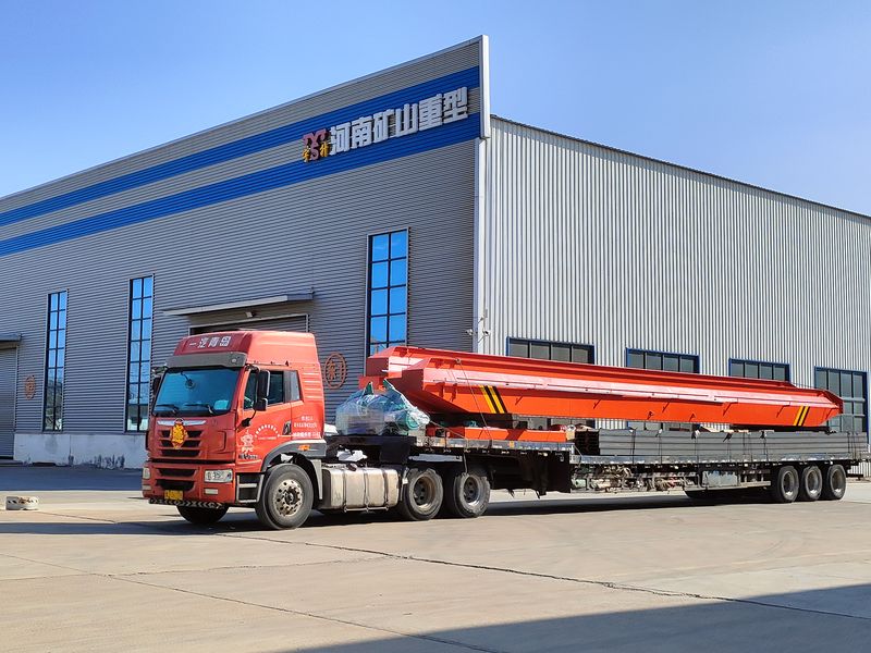 電動單梁起重機，LD20t-26.8m，4臺，發往石家莊交付客戶使用。